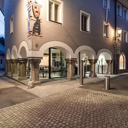 Hostel Situla Novo Mesto Exterior photo